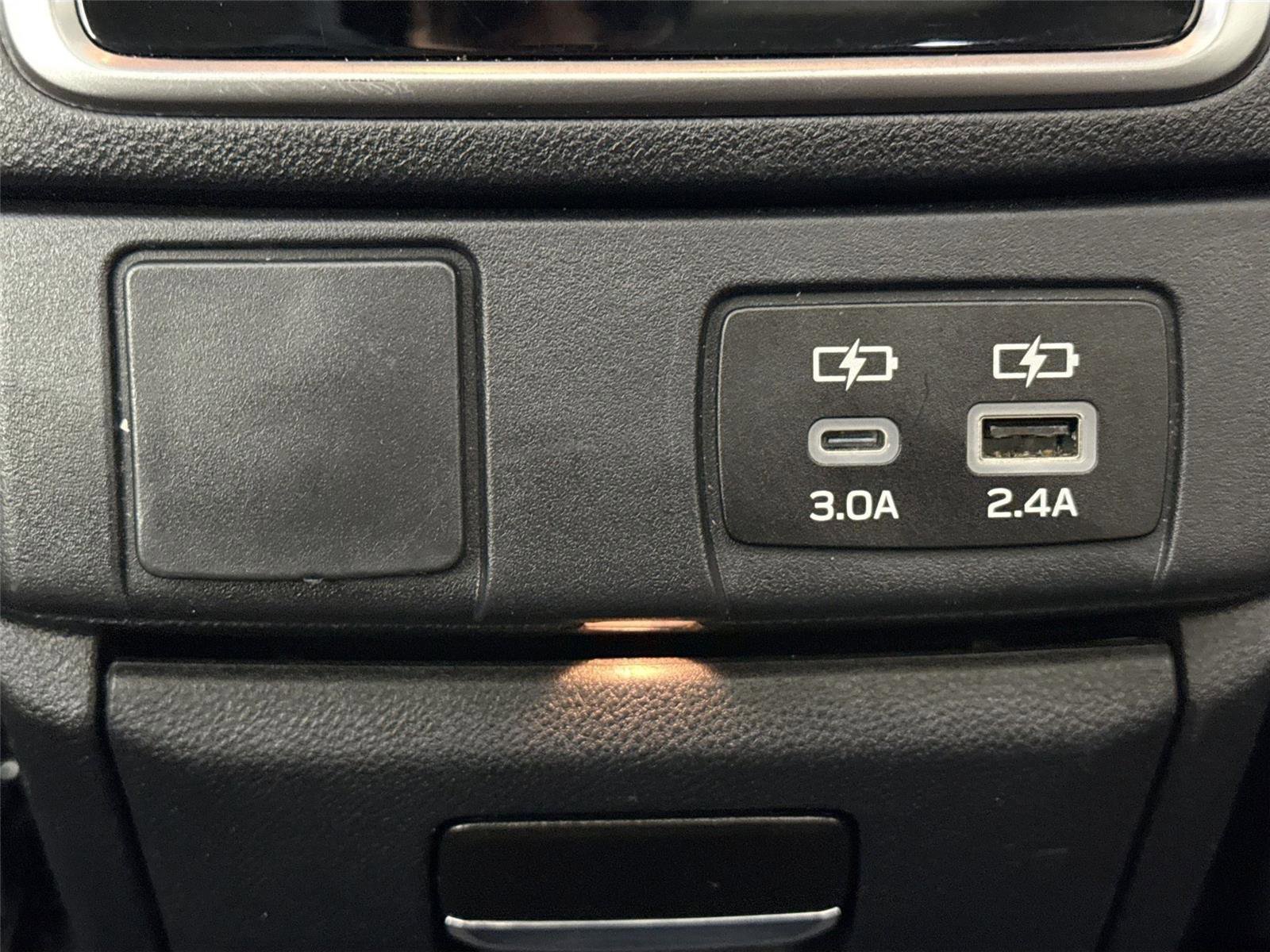 Used 2024 Subaru Ascent Onyx Edition image 53