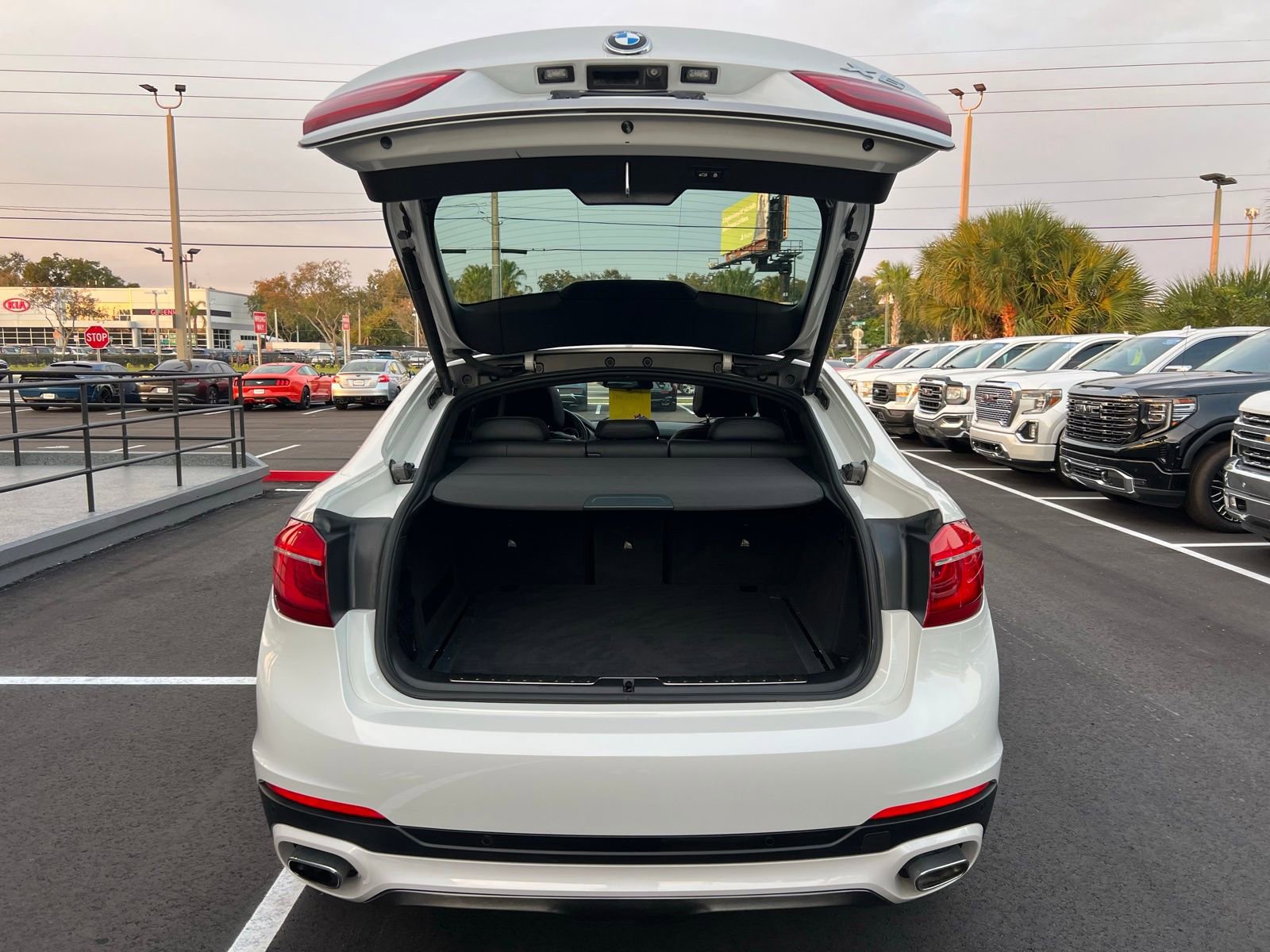 Used 2019 BMW X6 sDrive35i w/ Premium Package image 22