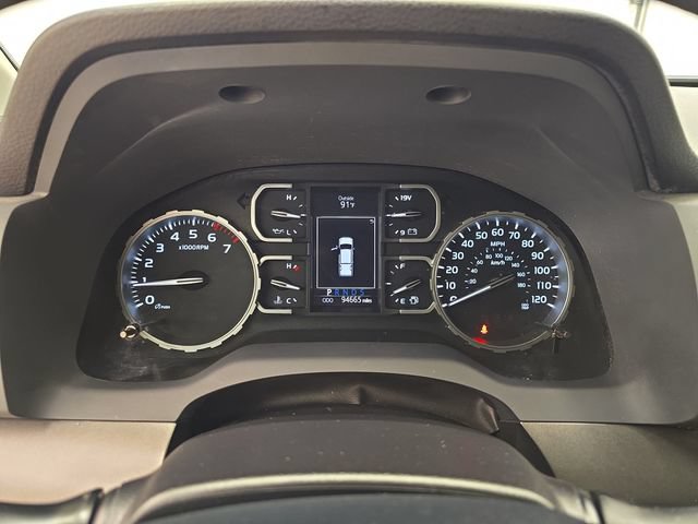 Used 2018 Toyota Tundra SR5 w/ SR5 Upgrade Package AWD/4WD image 30