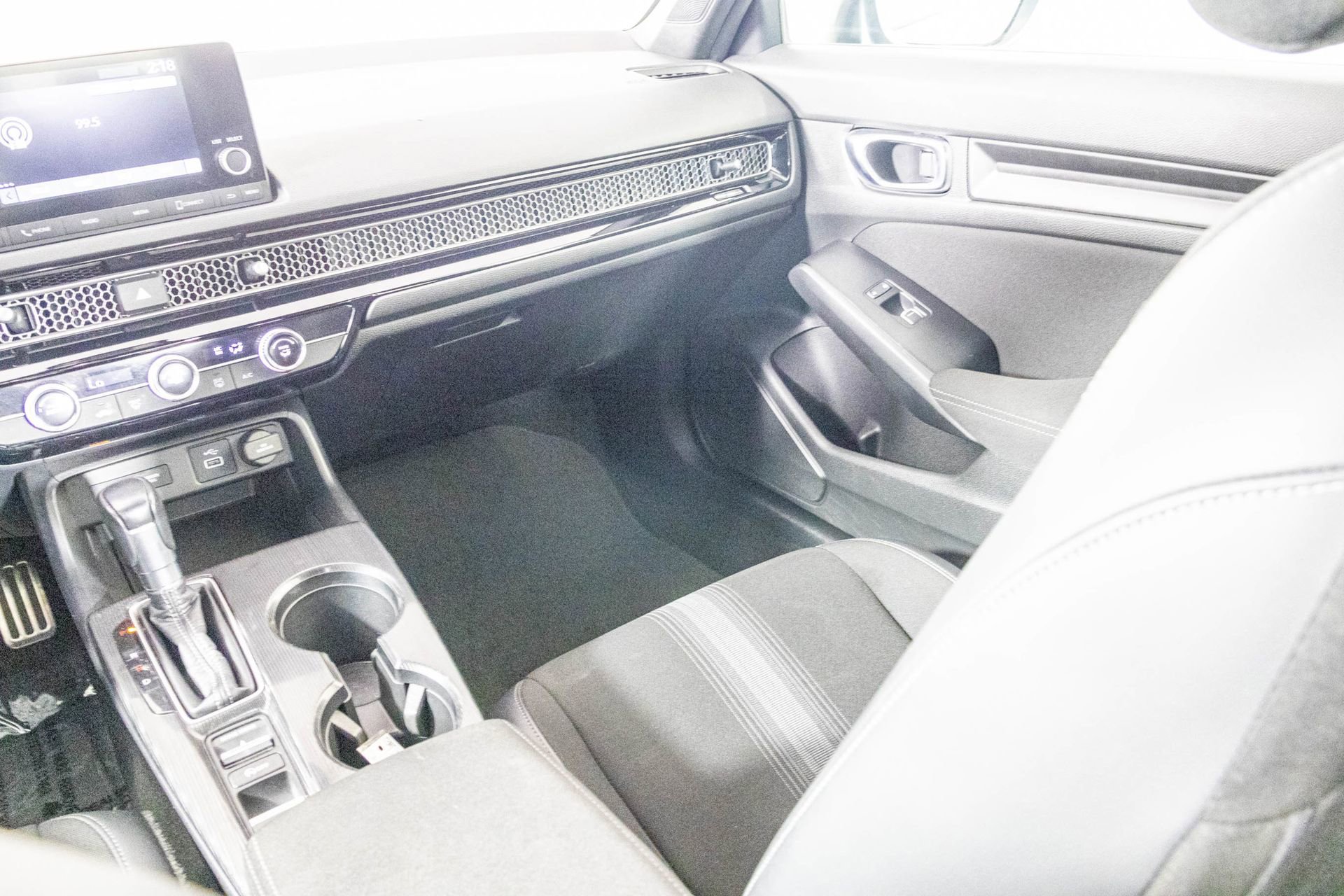 Used 2022 Honda Civic Sport image 34