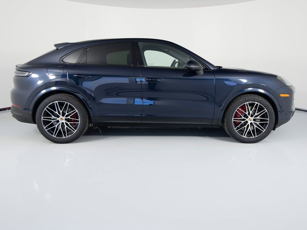 New 2026 Porsche Cayenne S image 11