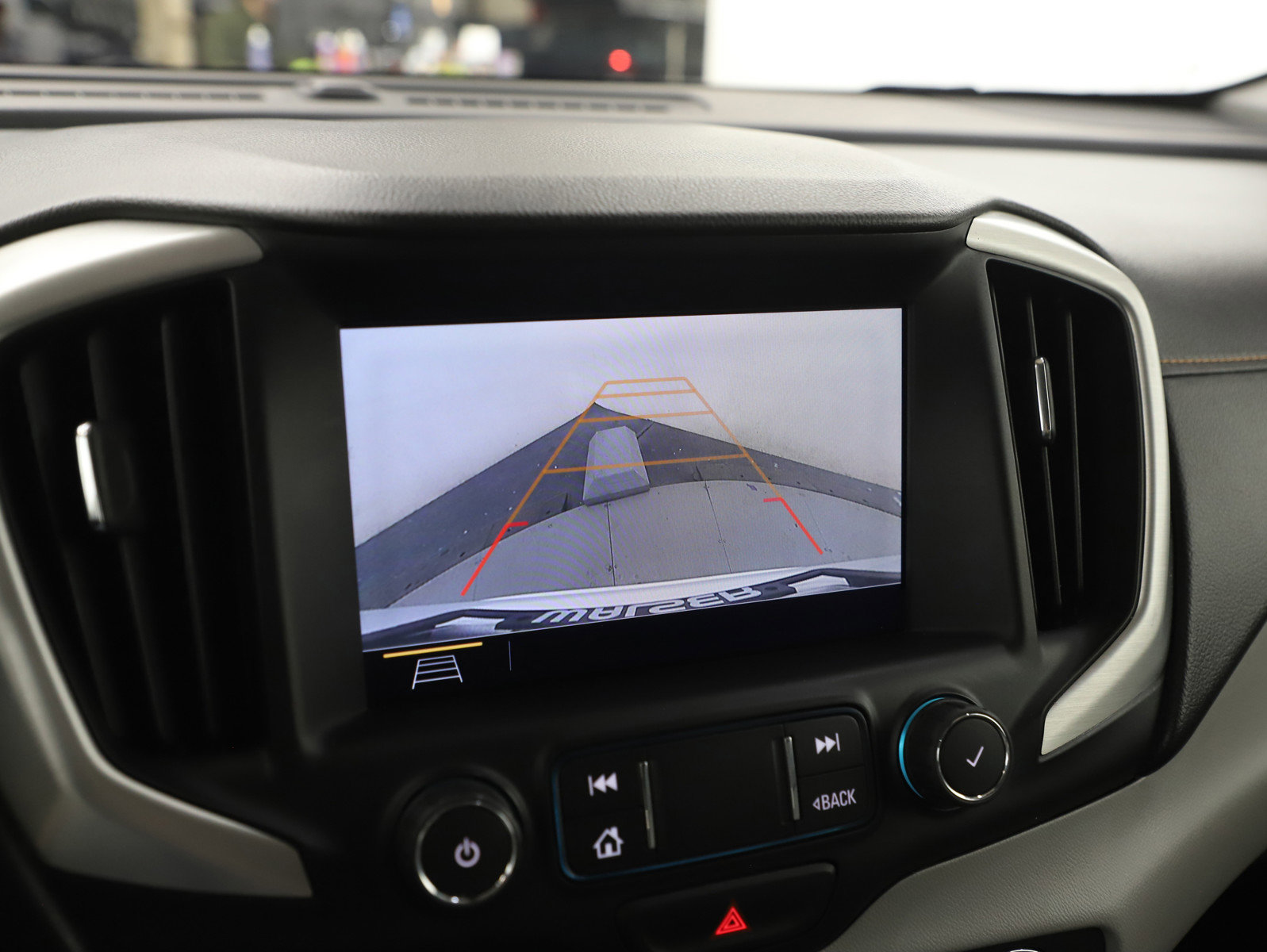 Used 2020 GMC Terrain SLT FWD image 21