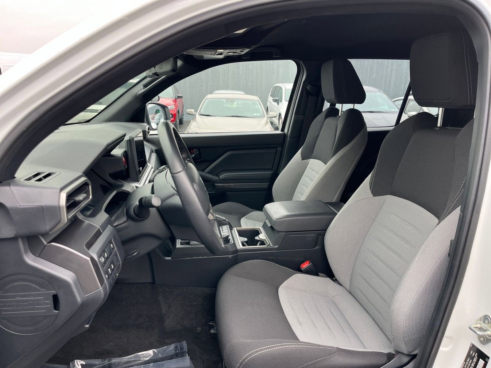 Used 2025 Toyota 4Runner TRD Off-Road image 37