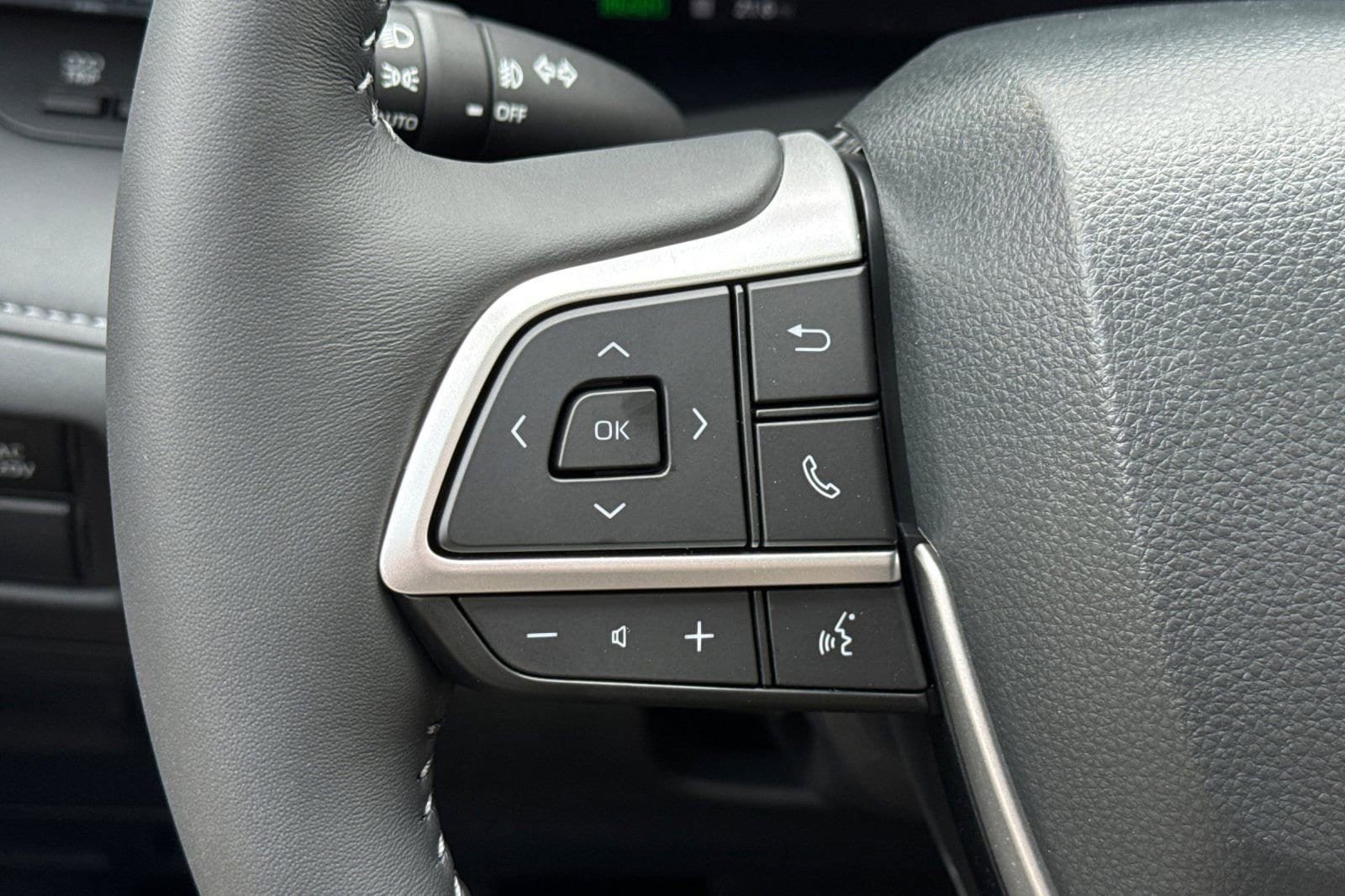 New 2026 Toyota Highlander Platinum AWD/4WD image 29