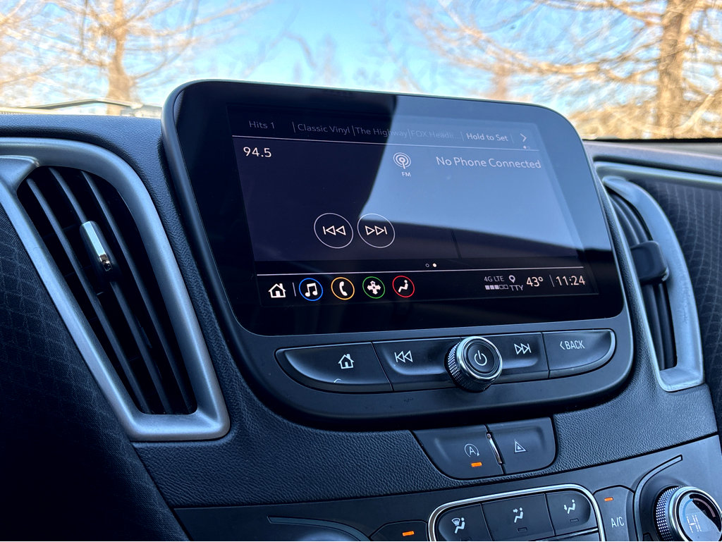 Used 2023 Chevrolet Malibu LT image 8