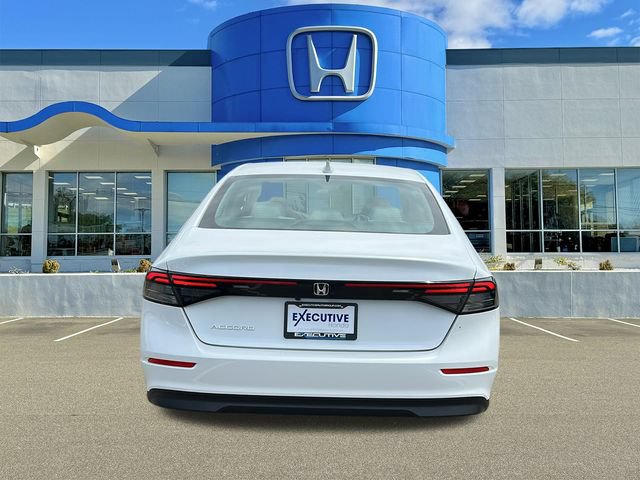 Used 2024 Honda Accord EX image 5