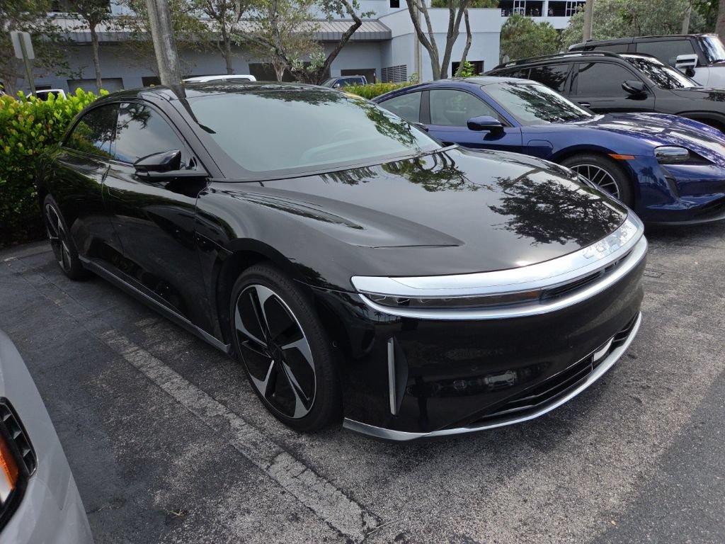 Used 2024 Lucid Air Touring AWD/4WD image 2