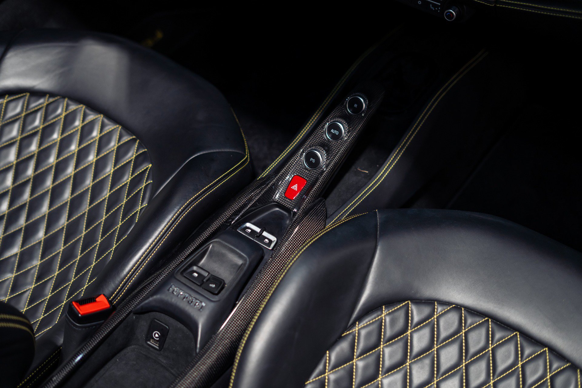 Used 2021 Ferrari F8 Tributo RWD image 46