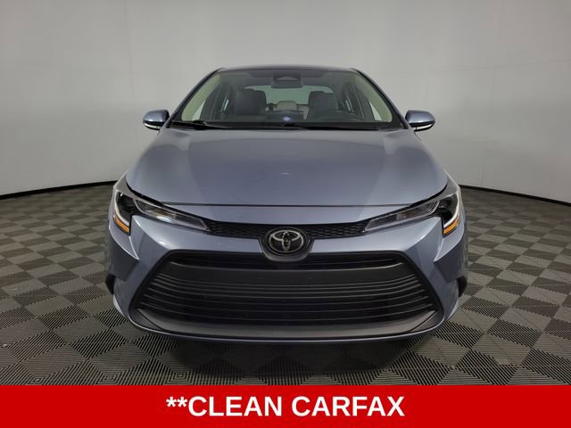 Used 2025 Toyota Corolla LE w/ Convenience Package image 5