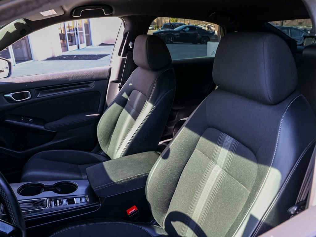 Used 2023 Honda Civic Sport image 15