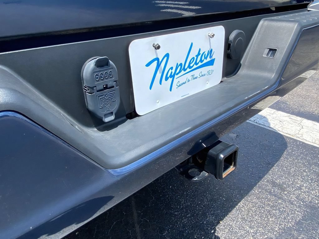 Used 2022 Chevrolet Silverado 1500 Custom RWD image 25