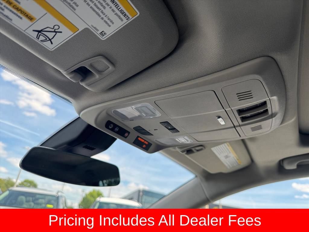 Used 2020 Buick Envision Premium AWD/4WD image 28