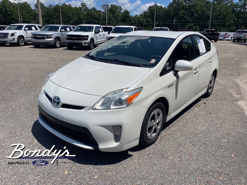 Used 2013 Toyota Prius Two FWD image 3