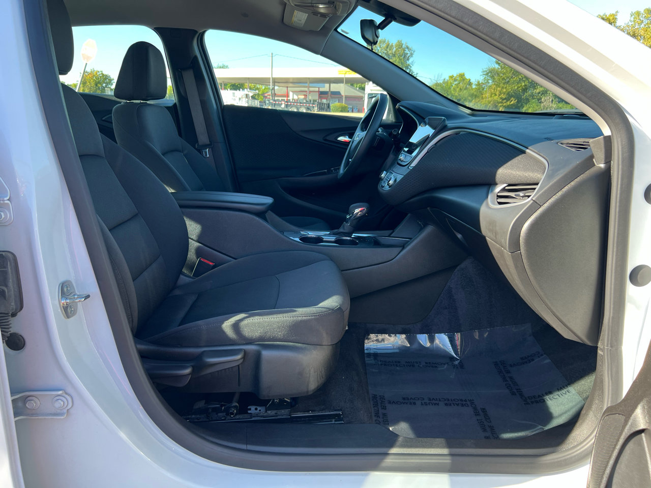 Used 2025 Chevrolet Malibu LT image 62