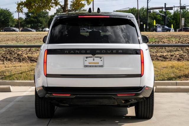 Used 2024 Land Rover Range Rover Long Wheelbase SE AWD/4WD image 13