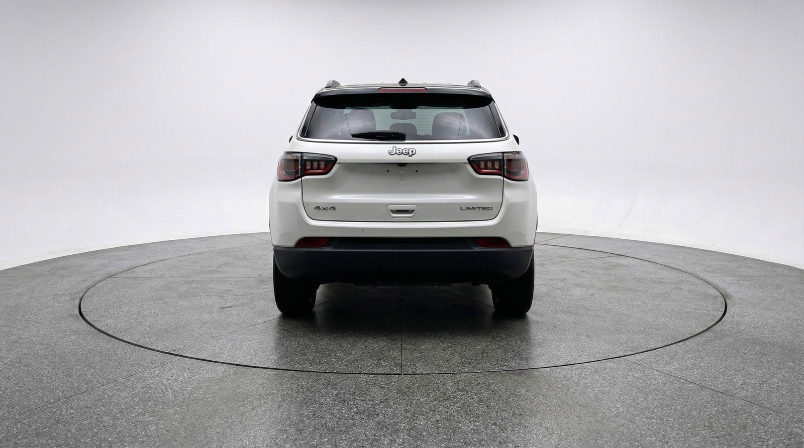 Used 2025 Jeep Compass Limited AWD/4WD image 7