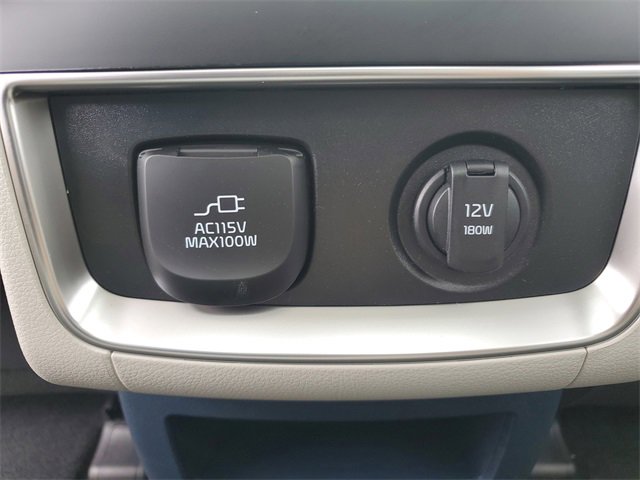 New 2026 Kia Carnival SX image 16