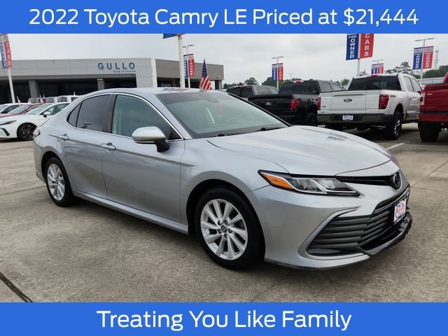 Used 2022 Toyota Camry LE w/ Carpet Mat Package (TMS) AWD/4WD video 1