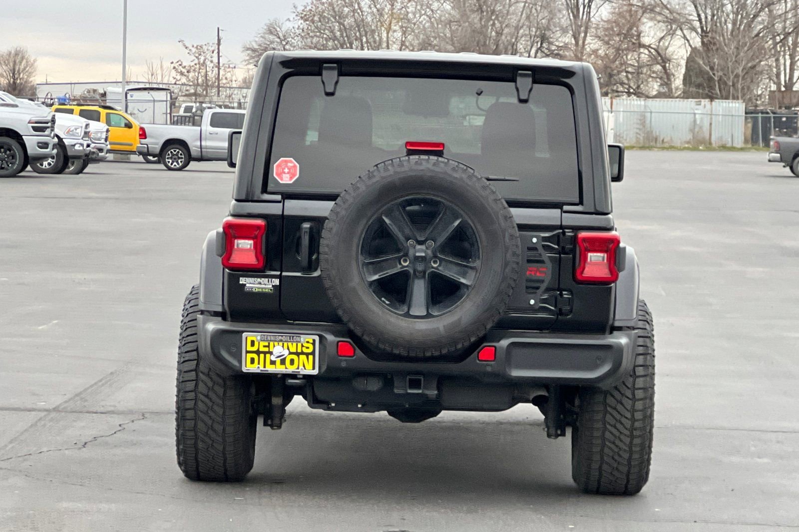 Used 2021 Jeep Wrangler Unlimited Sahara AWD/4WD image 5