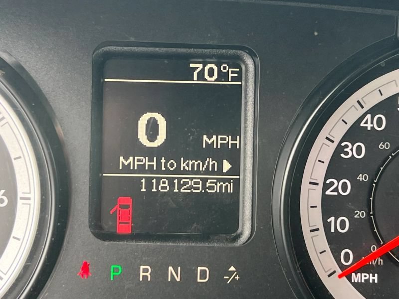 Used 2014 RAM 1500 ST w/ SXT Appearance Group AWD/4WD image 26