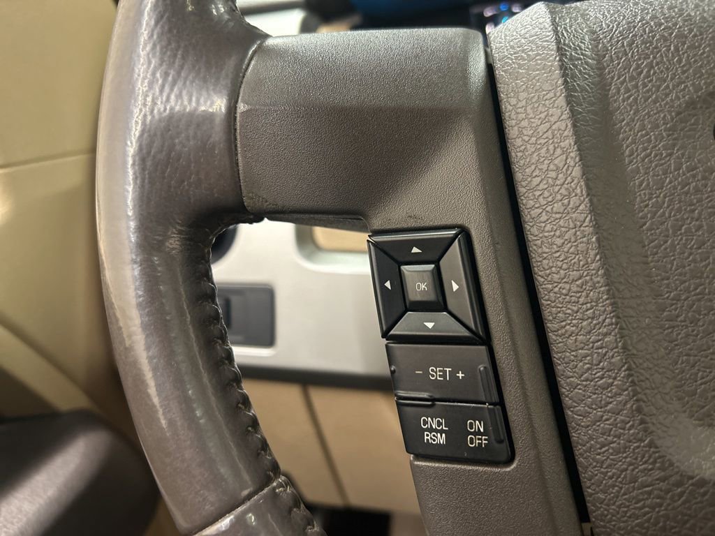 Used 2013 Ford F150 Lariat w/ Luxury Equipment Group image 18