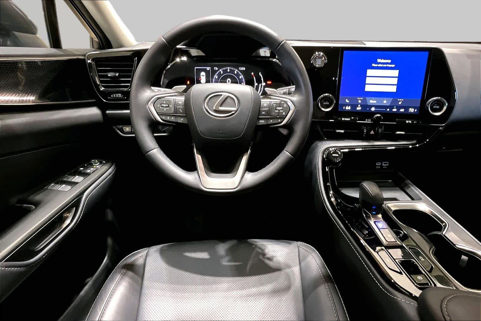 Certified 2023 Lexus NX 250 FWD image 5