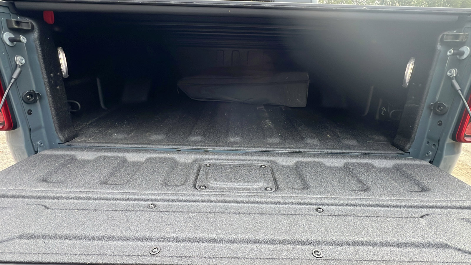 Used 2024 Jeep Gladiator Mojave image 13