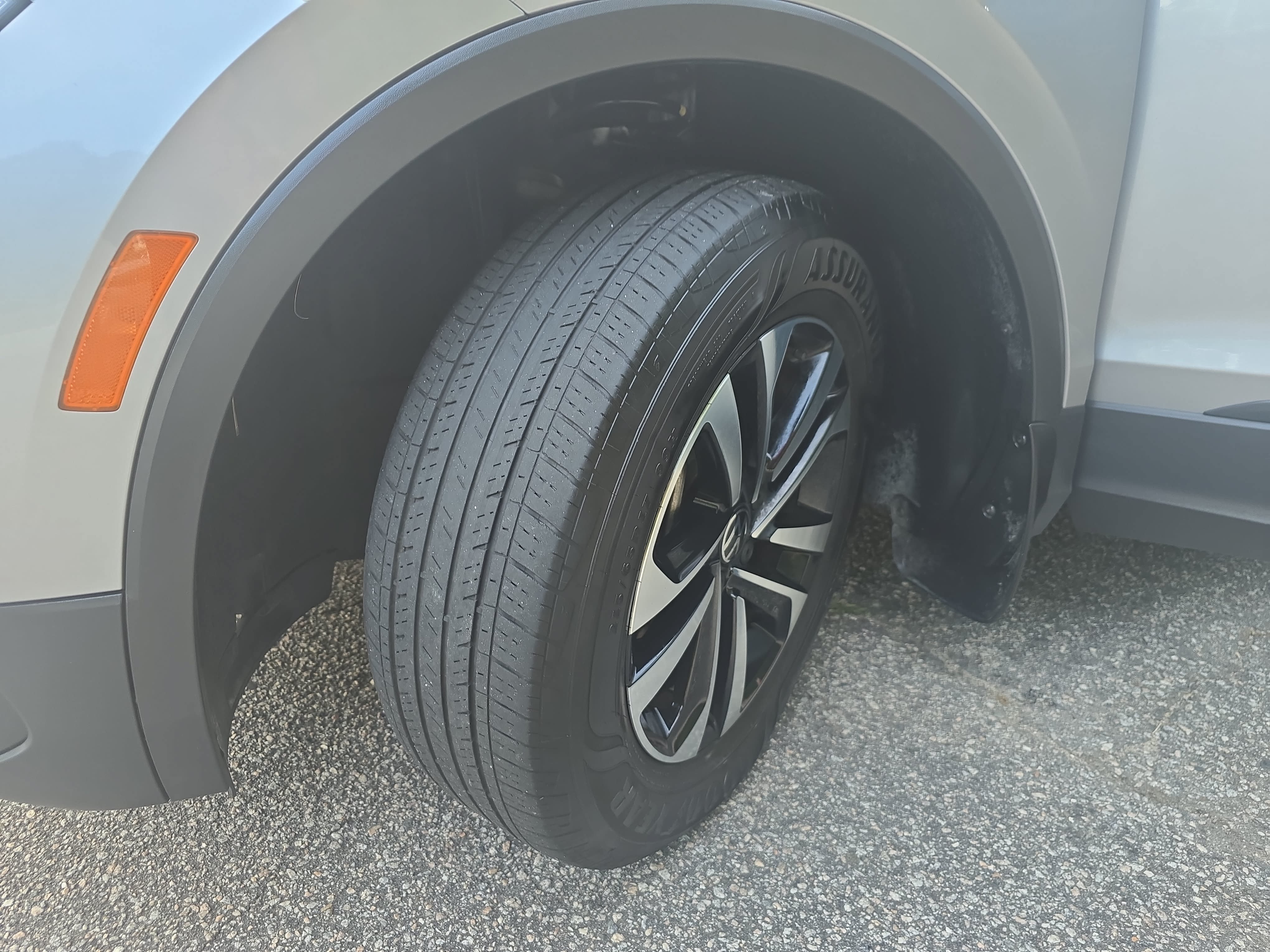 Used 2023 Volkswagen Tiguan S w/ IQ.Drive Package FWD image 29