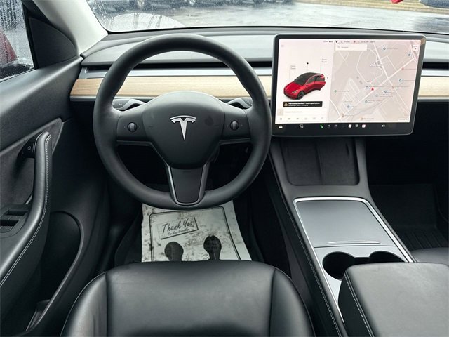 Used 2021 Tesla Model Y Long Range image 14