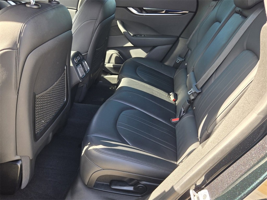 Used 2022 Maserati Levante GT image 12