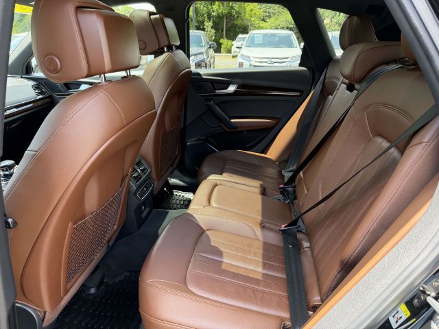 Used 2020 Audi Q5 2.0T Premium w/ Convenience Package AWD/4WD image 15