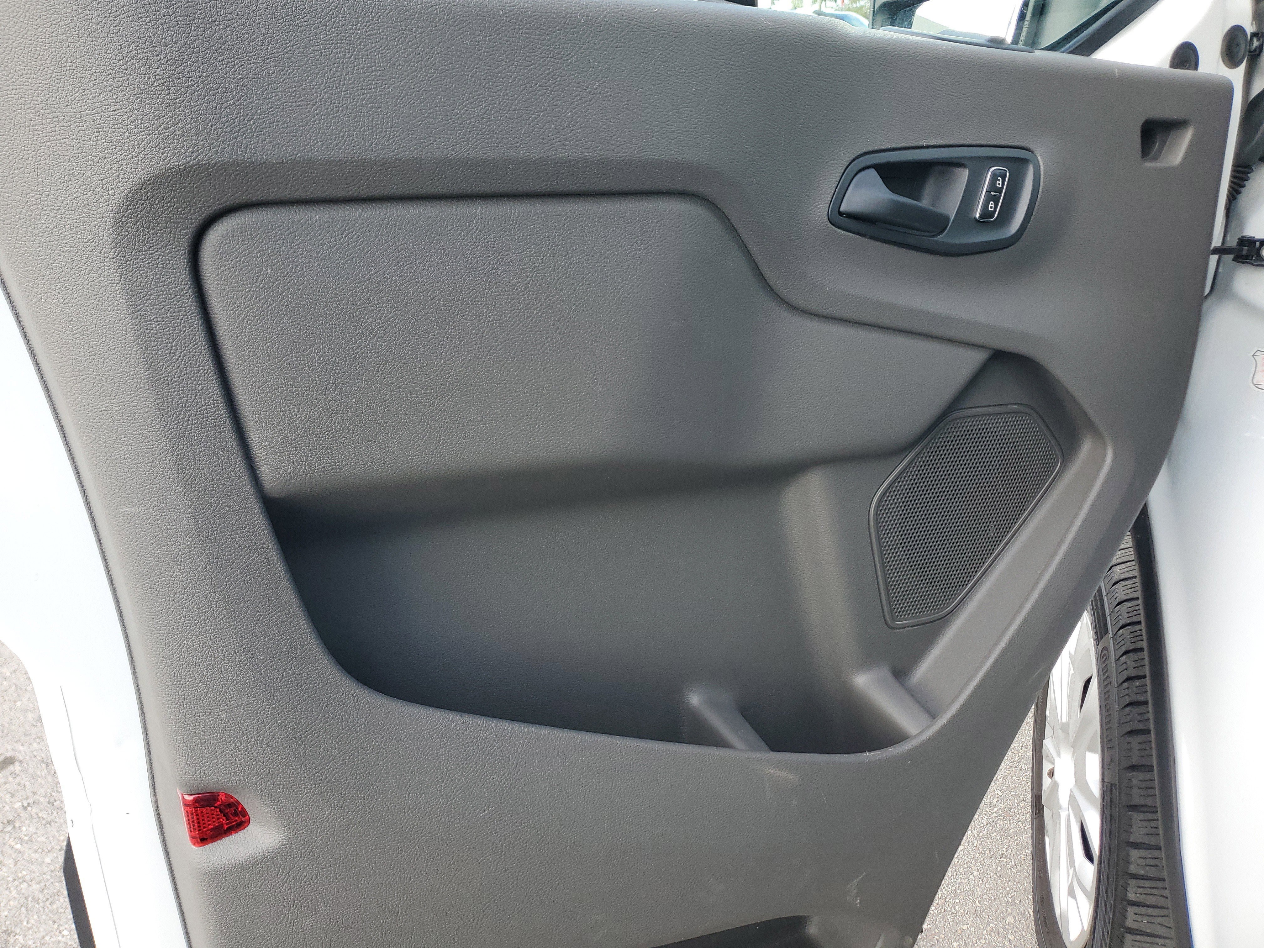 Used 2024 Ford Transit 350 XLT image 27