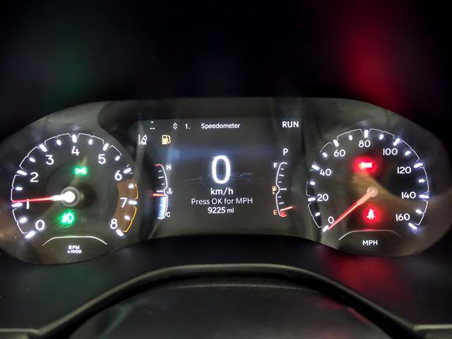 Used 2023 Jeep Compass Limited image 15