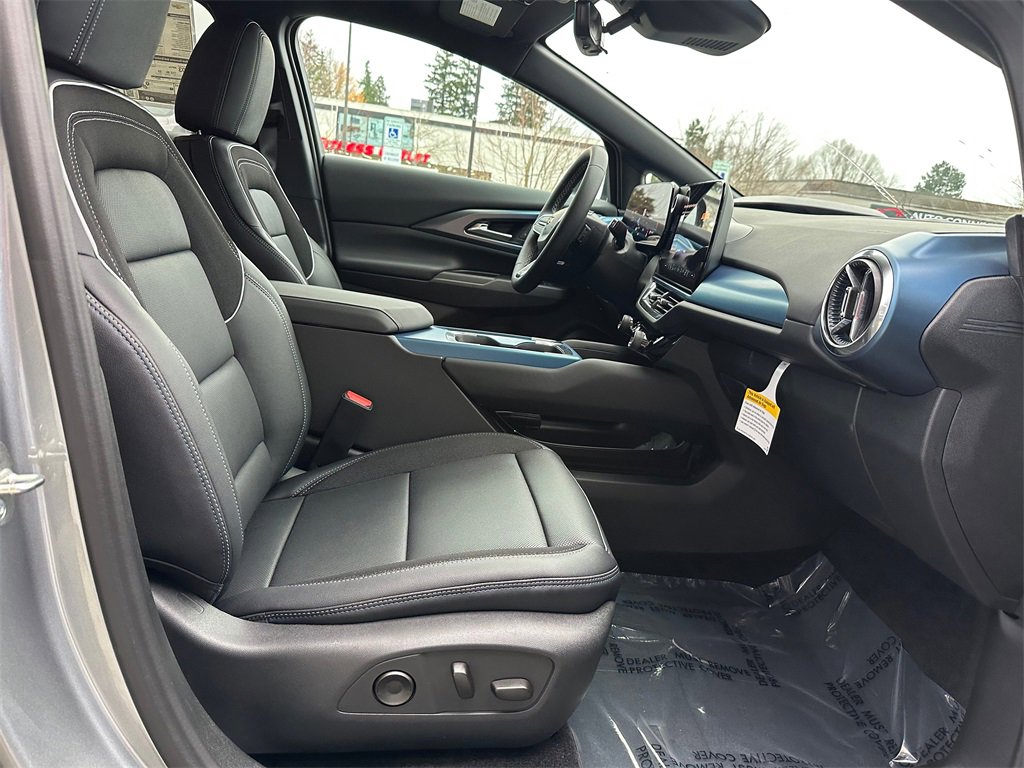 New 2026 Chevrolet Equinox EV LT image 10