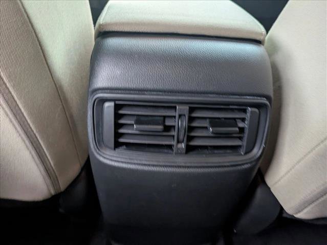 Used 2019 Honda CR-V LX image 16