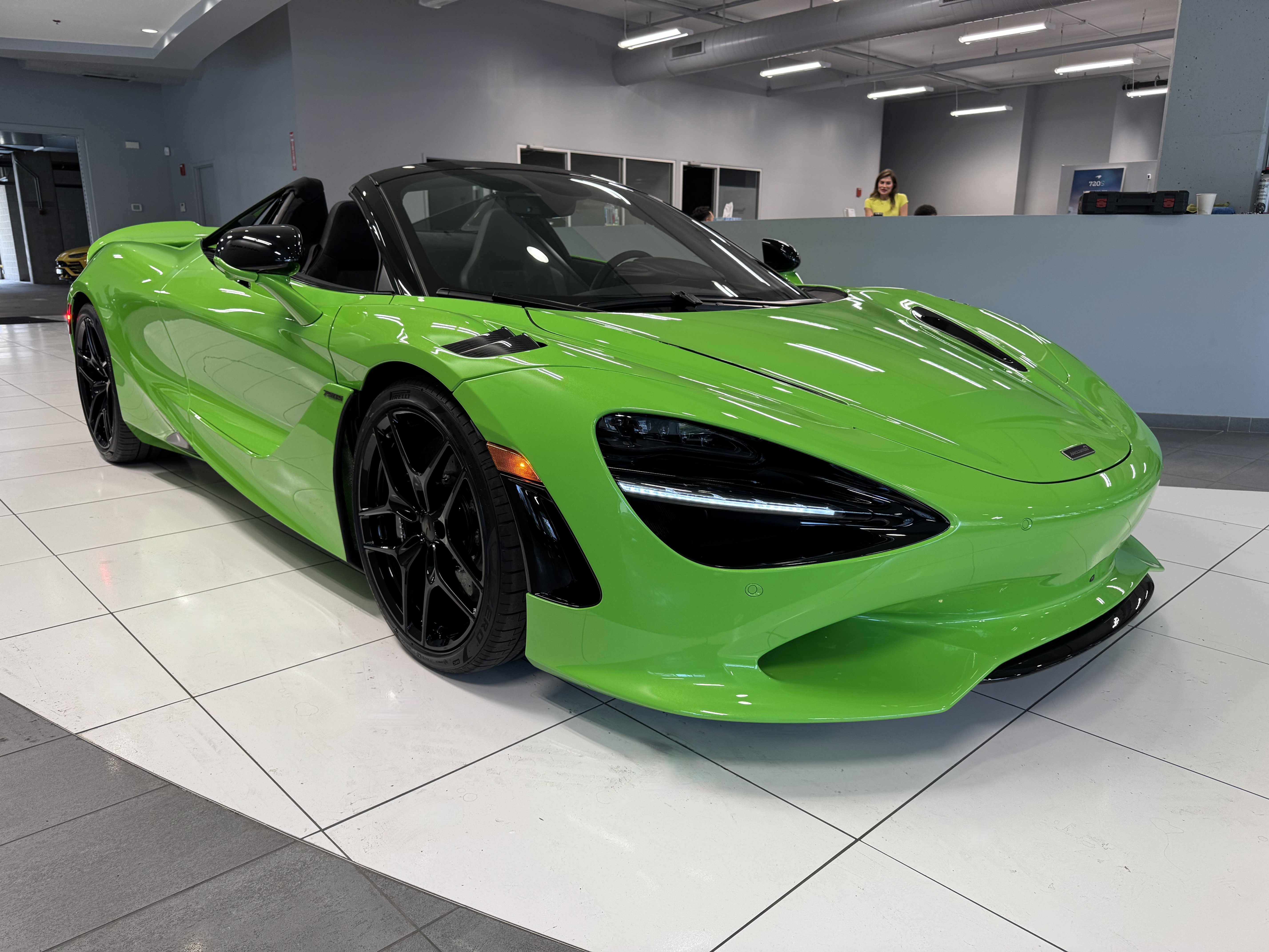 New 2026 McLaren 750S Spider image 8
