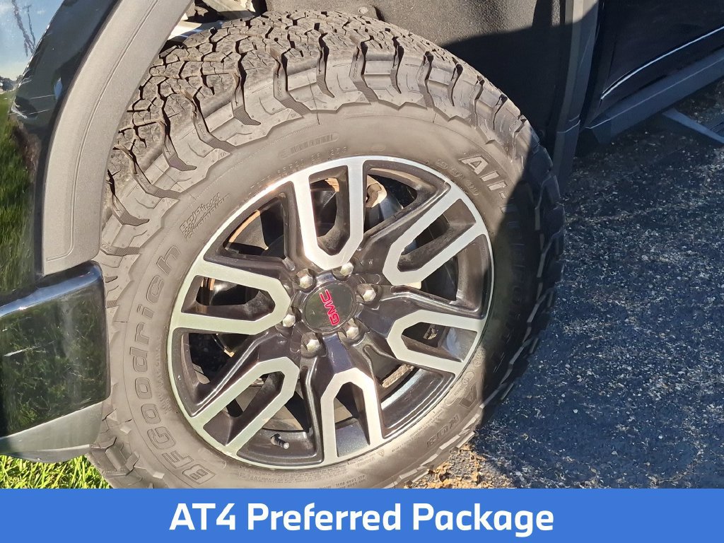 Used 2020 GMC Sierra 1500 AT4 w/ AT4 Premium Package AWD/4WD image 9