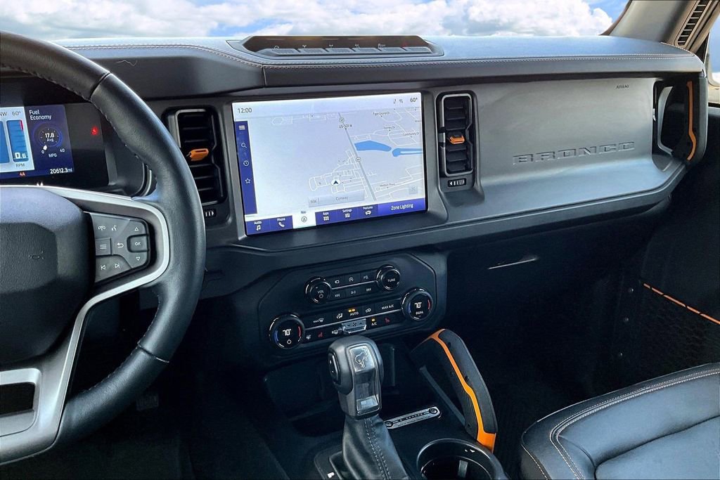 Used 2024 Ford Bronco Badlands image 11