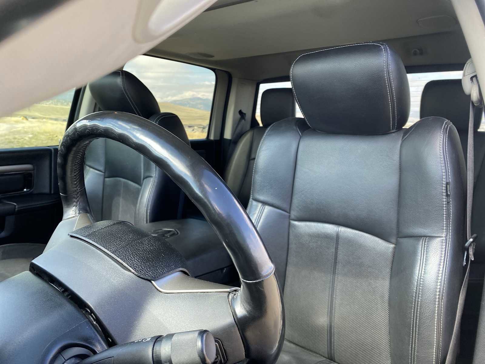 Used 2018 RAM 2500 Laramie w/ Sport Appearance Group image 19