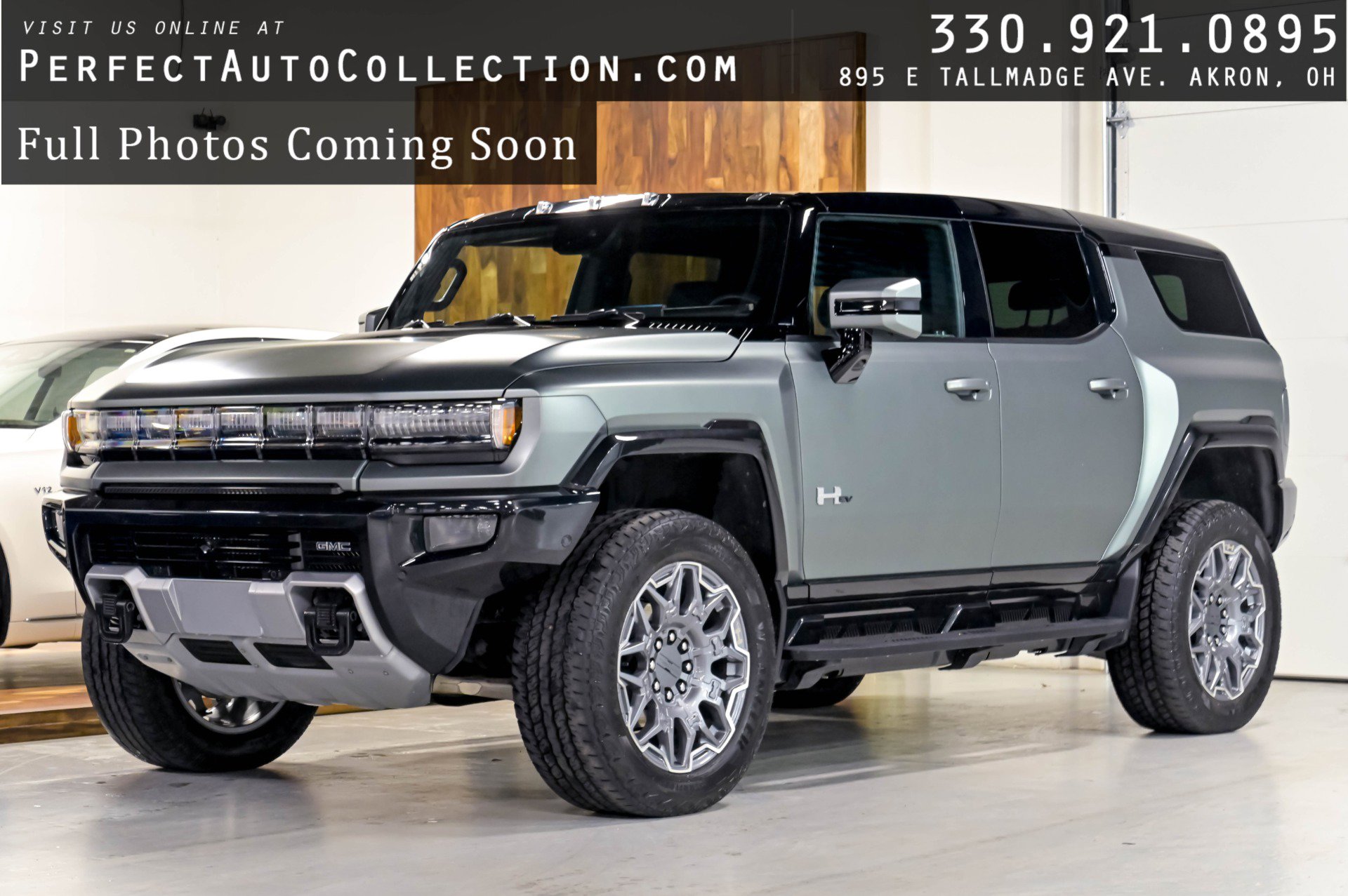 Used 2024 GMC Hummer EV 3X AWD/4WD image 1