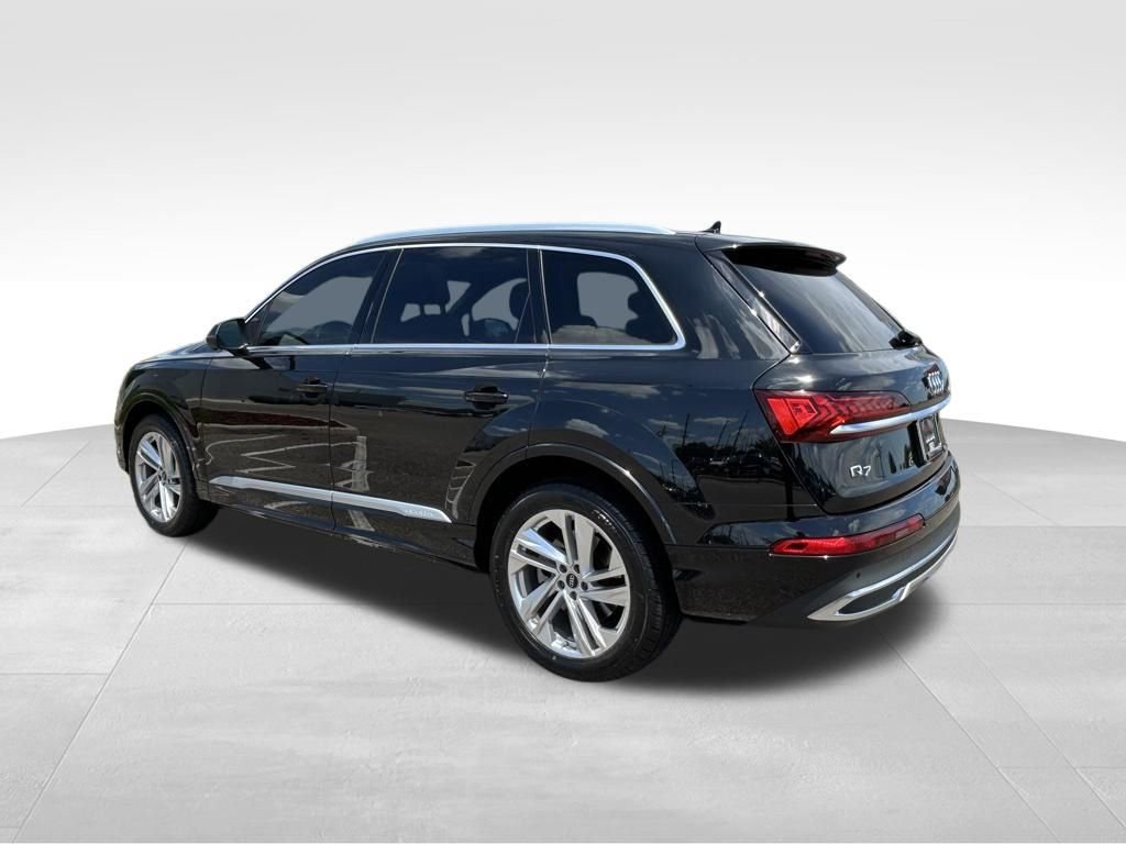 Used 2023 Audi Q7 3.0T Prestige AWD/4WD image 3