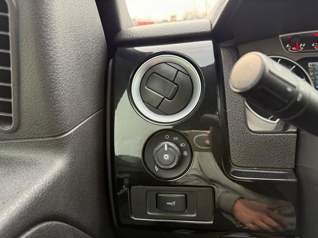 Used 2011 Ford F150 Harley-Davidson AWD/4WD image 61