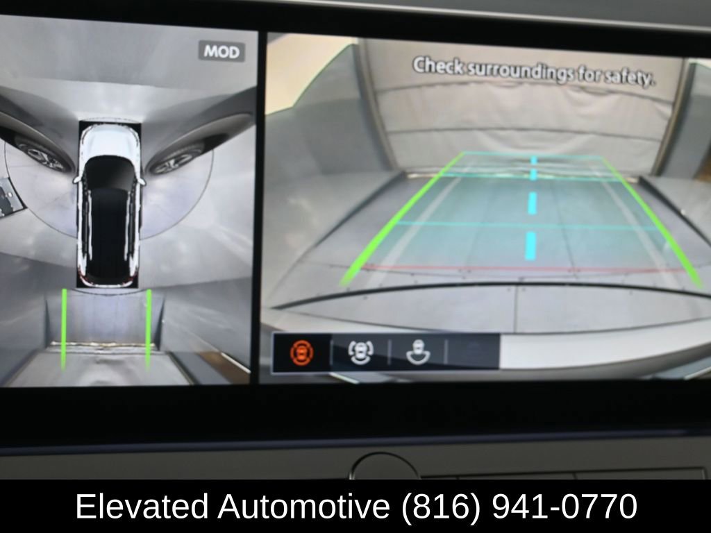 Used 2025 Nissan Rogue SL image 11