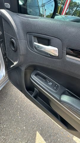Used 2018 Chrysler 300 S w/ 300S Premium Group RWD image 24