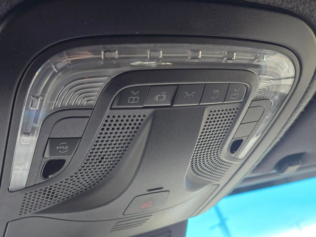 New 2026 Mercedes-Benz Sprinter 144 Cargo image 41