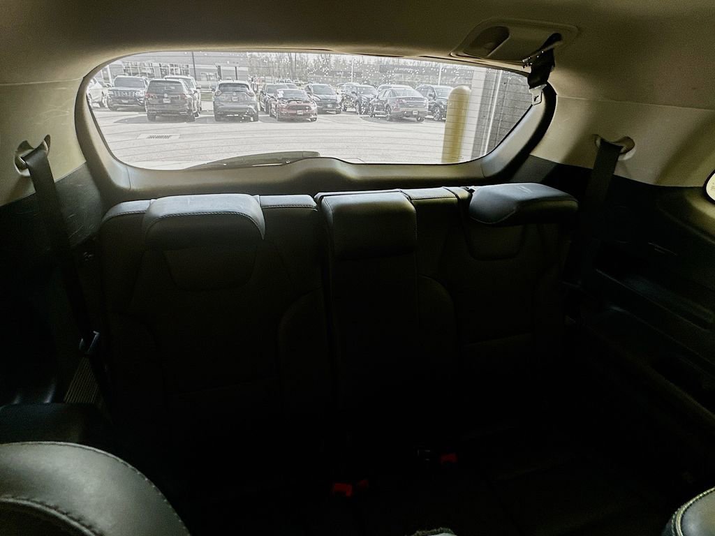 Used 2020 Kia Telluride S w/ S 8 Passenger Seating Package image 27