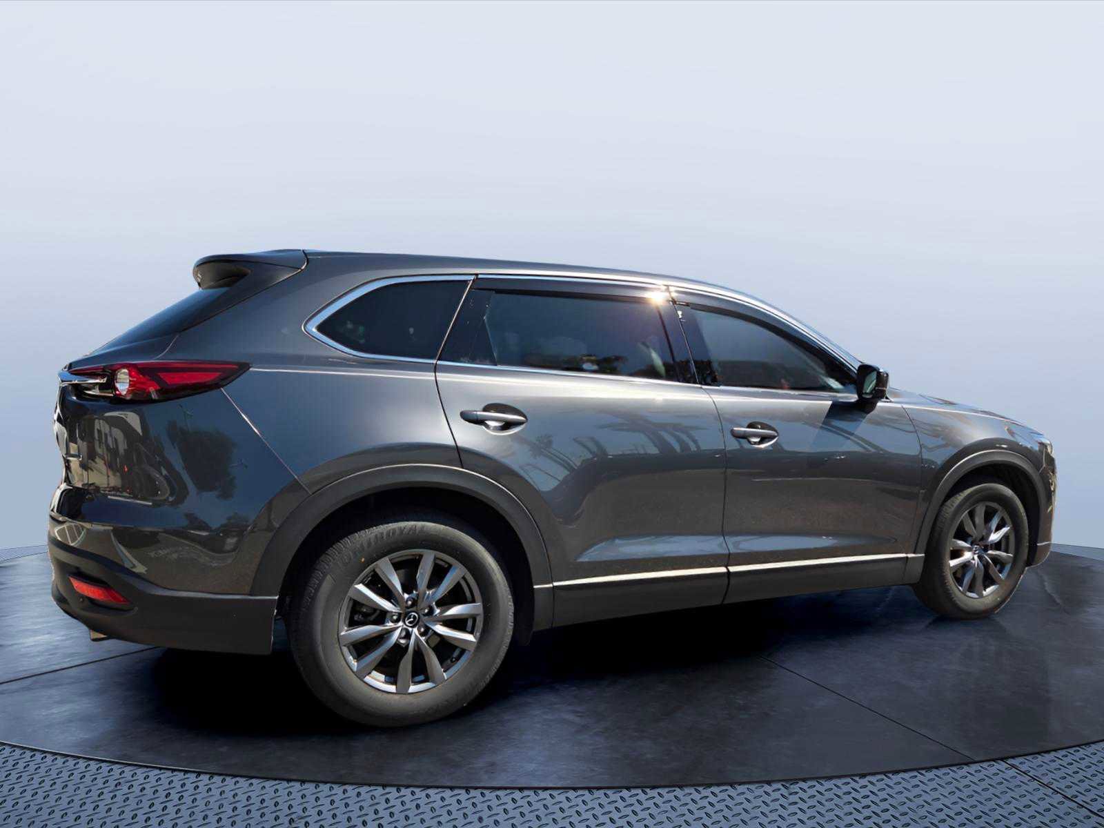 Used 2021 MAZDA CX-9 Touring w/ Touring Premium Package FWD image 5