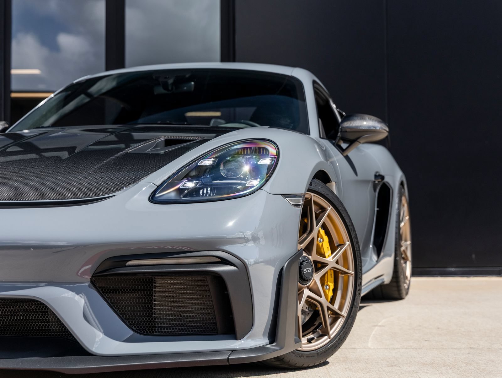 Certified 2024 Porsche 718 Cayman GT4 RS RWD image 24