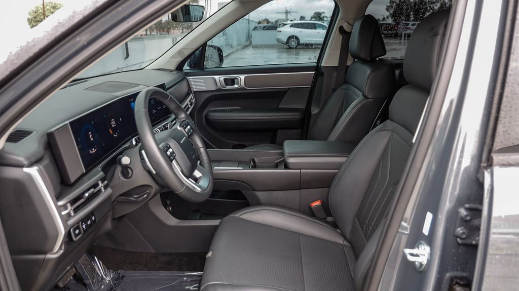Used 2026 Hyundai Santa Fe SEL FWD image 21