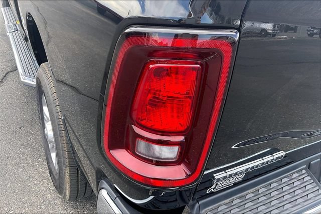 Used 2025 RAM 2500 Big Horn AWD/4WD image 33
